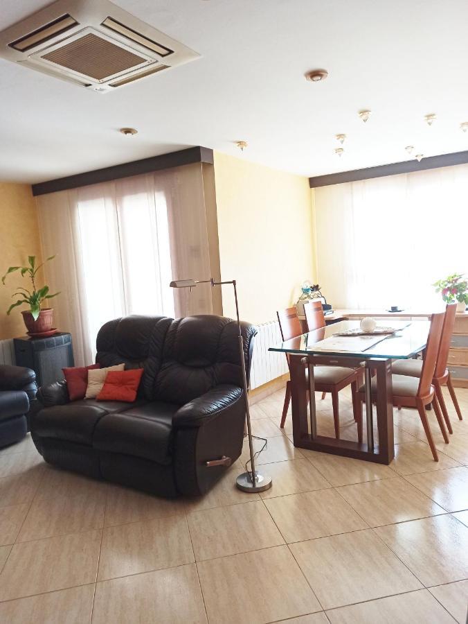Atico Con Fantasticas Vistas Apartment โอสปิตาเล็ต เด ลินฟันต์ ภายนอก รูปภาพ